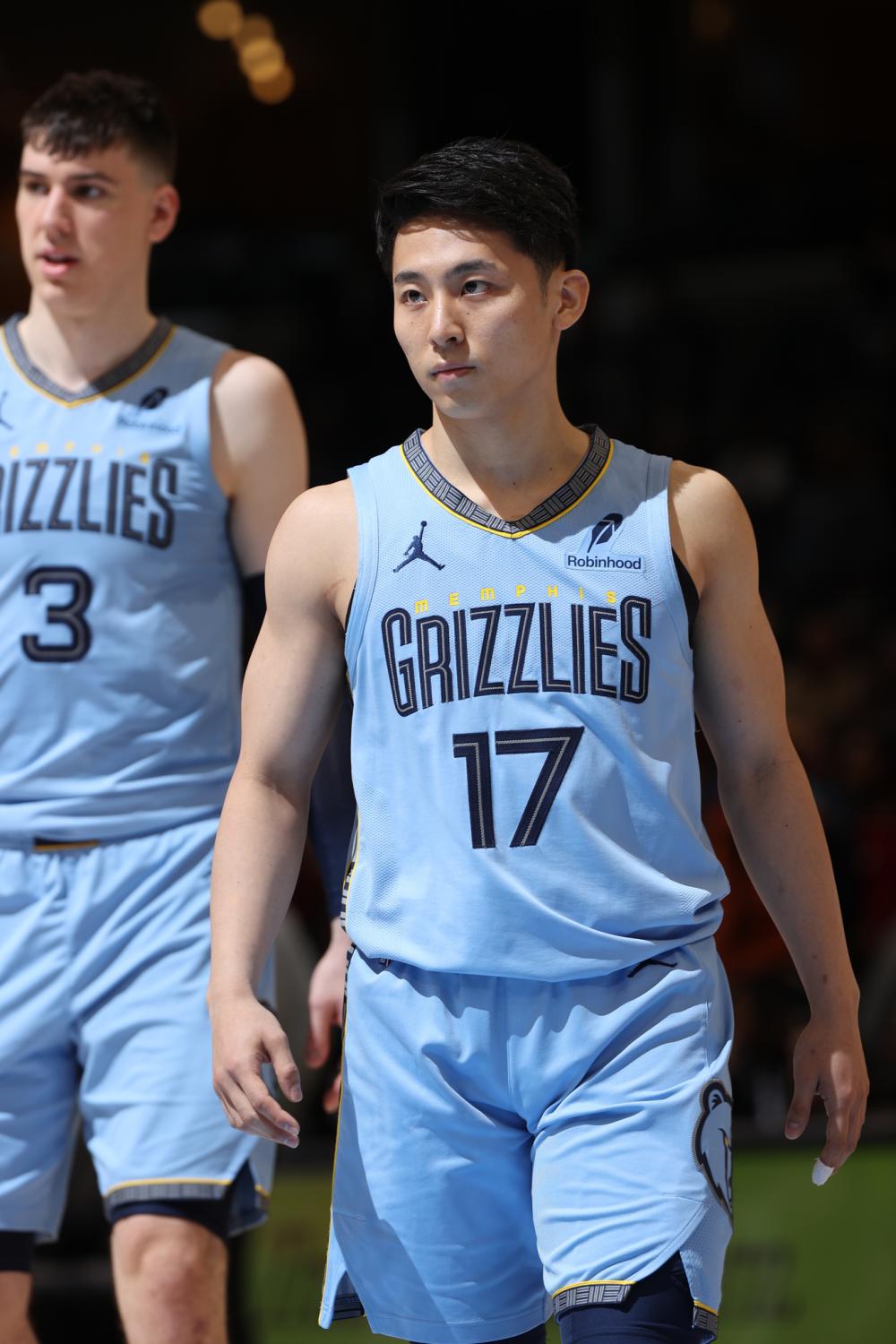对于任何球