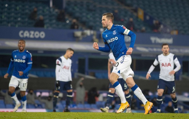 德效力期间 德效力期间